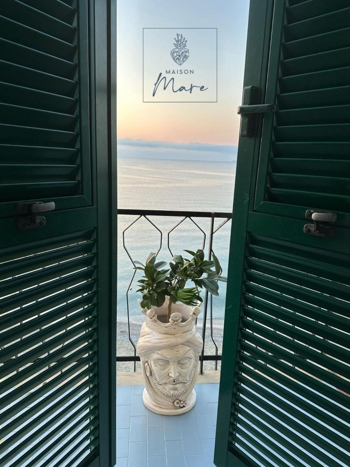 "Maison Mare" Fronte Spiaggia Ceriale Exterior foto